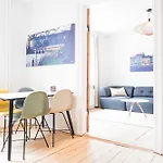 Spacious And Cool 1-Bed In Ogadekvarteret